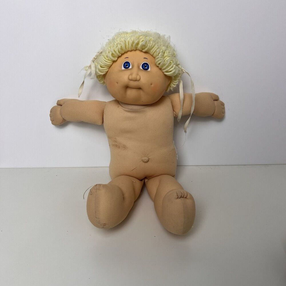 Vintage 80s Cabbage Patch Kids Blonde Hair Red Signature PA-1044